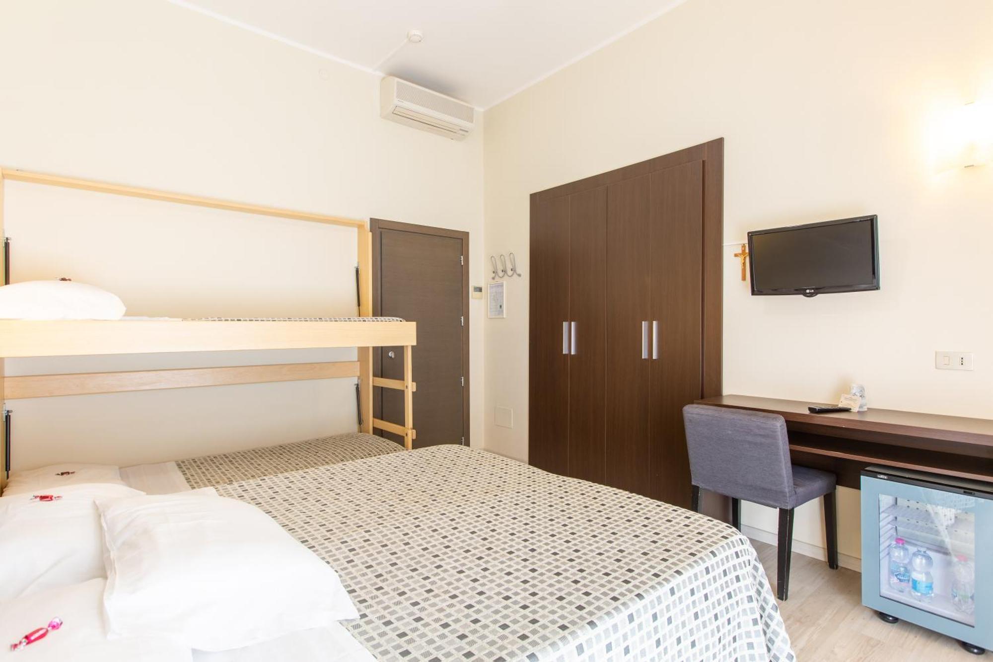 Hotel Gardenia Rimini Exterior photo