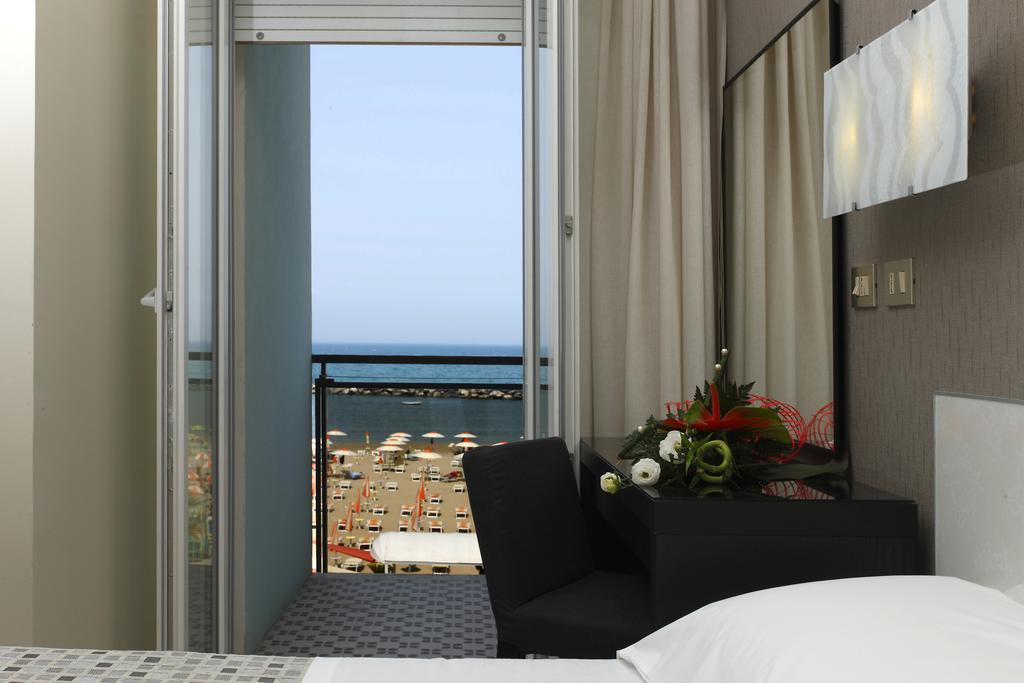 Hotel Gardenia Rimini Exterior photo